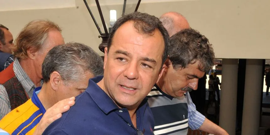 Cabral é condenado por regalias em prisões do Rio