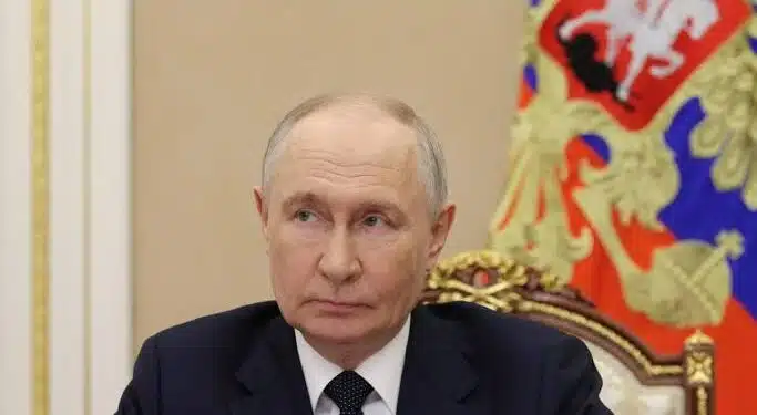 Putin acusa líderes europeus de se preparar para guerra com a Rússia