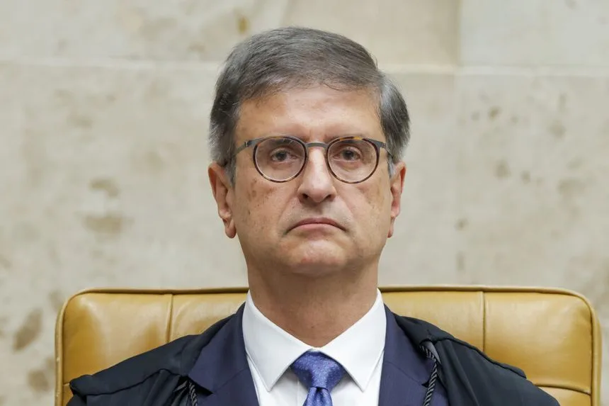 Citado em relatório da PF, Gonet vai ao plenário e defende anular apuração sobre Moraes